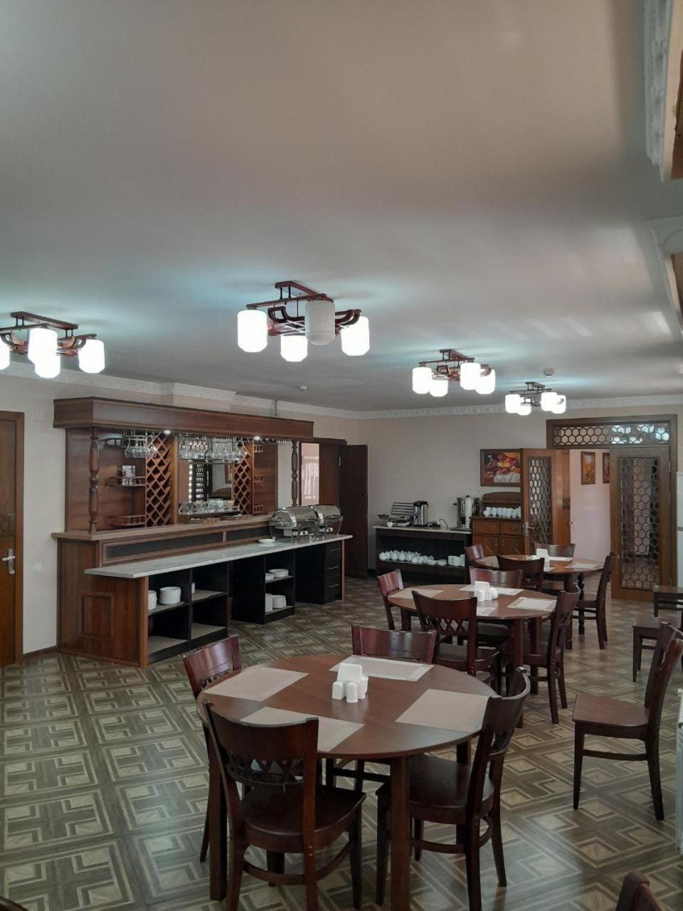 Hotel Bek Samarkand Exterior photo