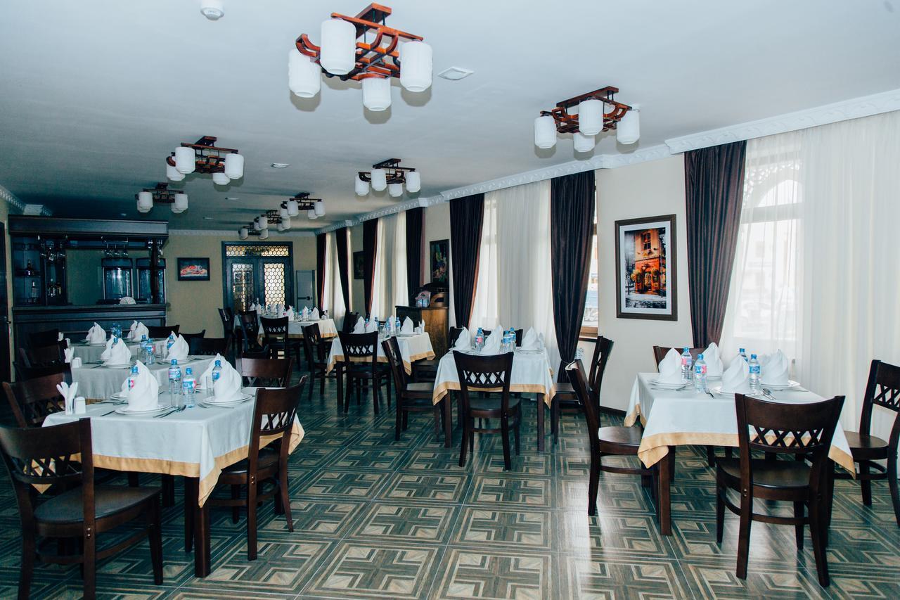 Hotel Bek Samarkand Exterior photo